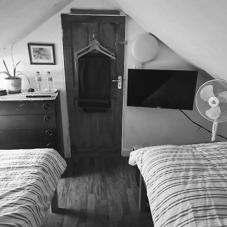 East Of Ipswich Bed & Breakfast エクステリア 写真